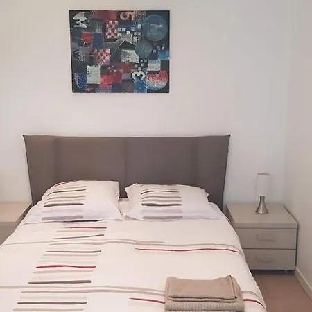2 Pieces Apartamento *